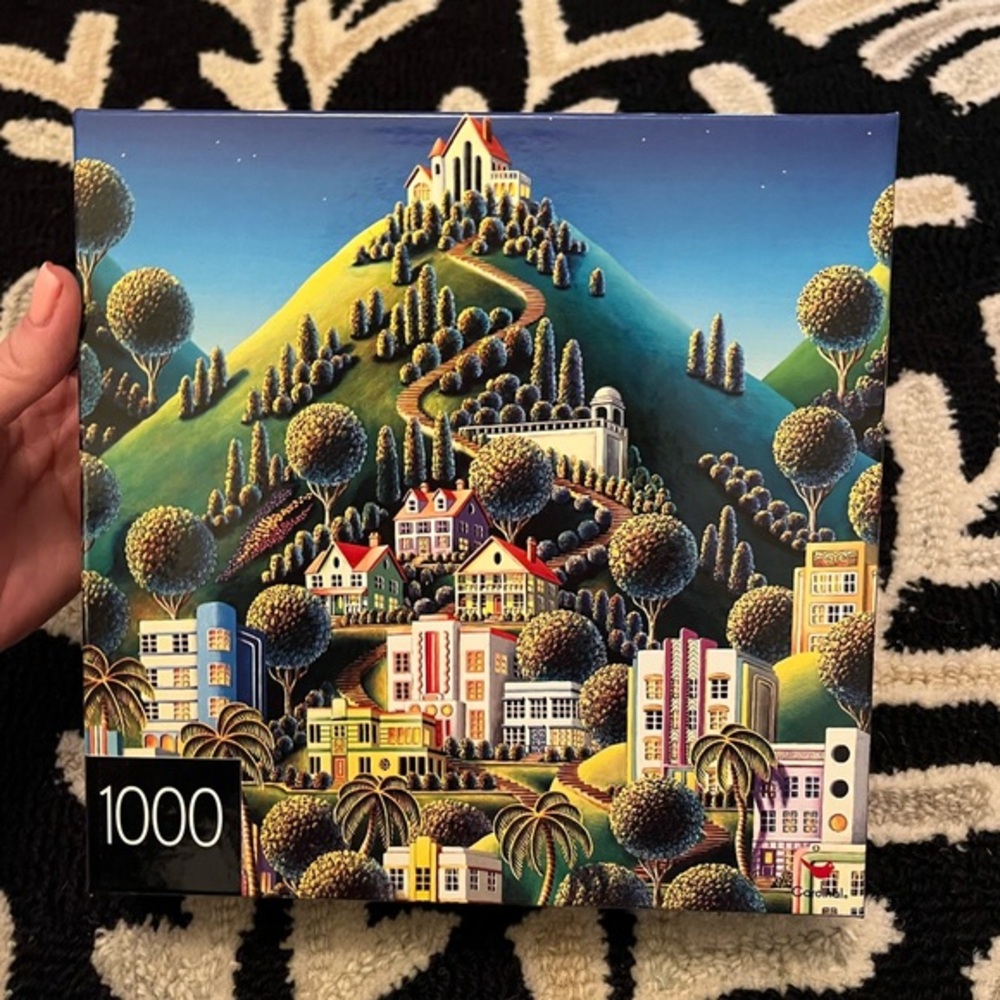 Set of Two Jigsaw Puzzles - 1000 Pieces Each